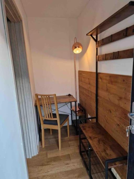 Two-Bedroom Cosy Country Lodge With Private Patio Greenhithe Екстериор снимка