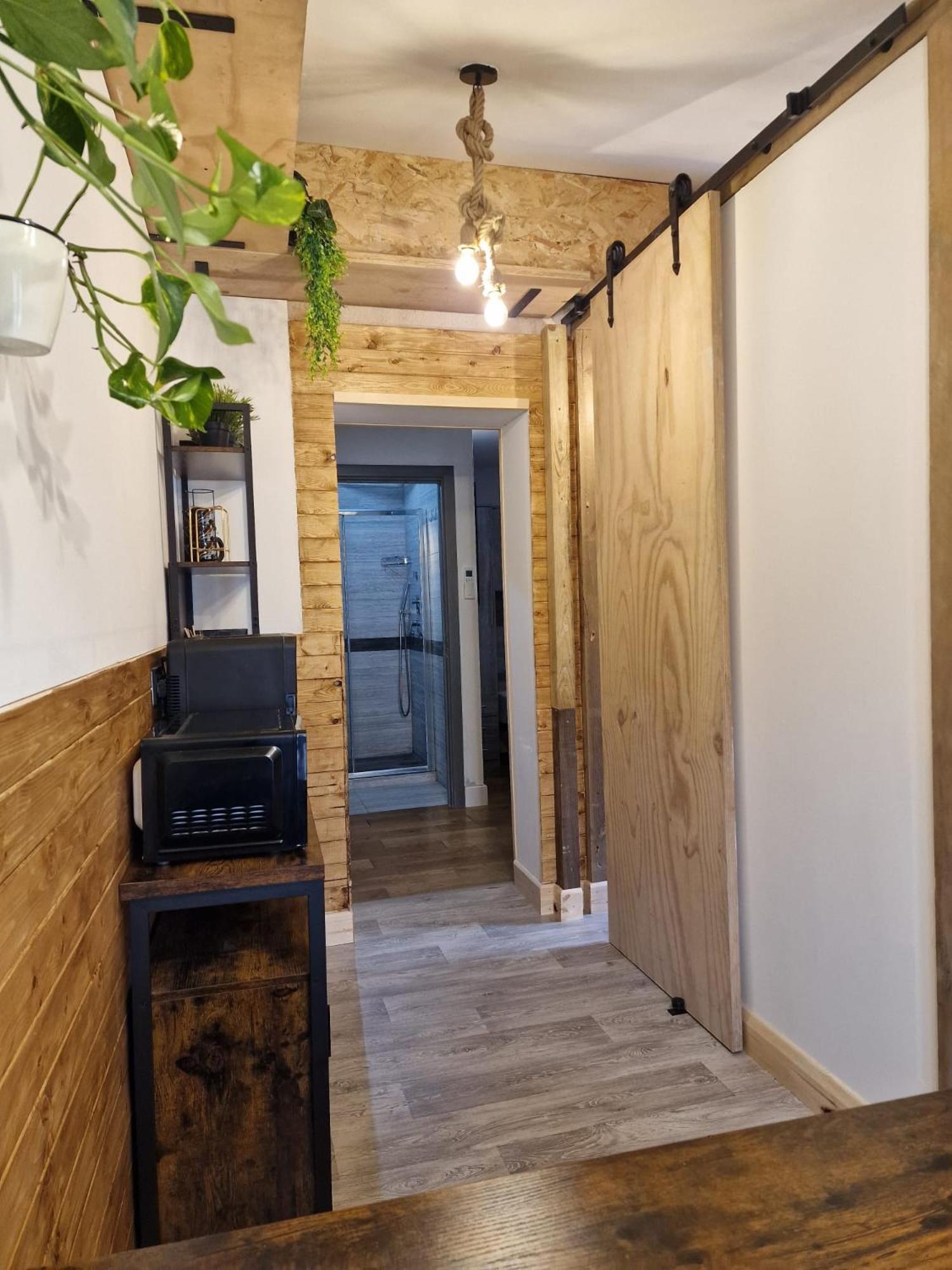 Two-Bedroom Cosy Country Lodge With Private Patio Greenhithe Екстериор снимка
